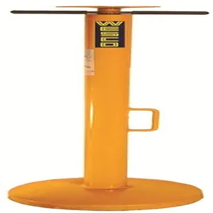 Trailer Stabilizing Jacks