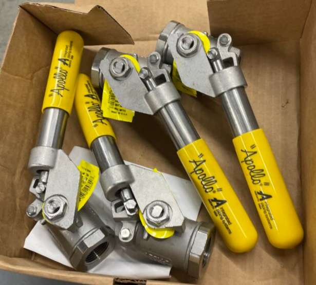APOLLO 76-507-01 Stainless Steel Ball Valve, FNPT, 1.5 Inch  Pipe Size, 150 psi WSP, Standard Port, Vinyl Grip, Product In Box, In Stock
