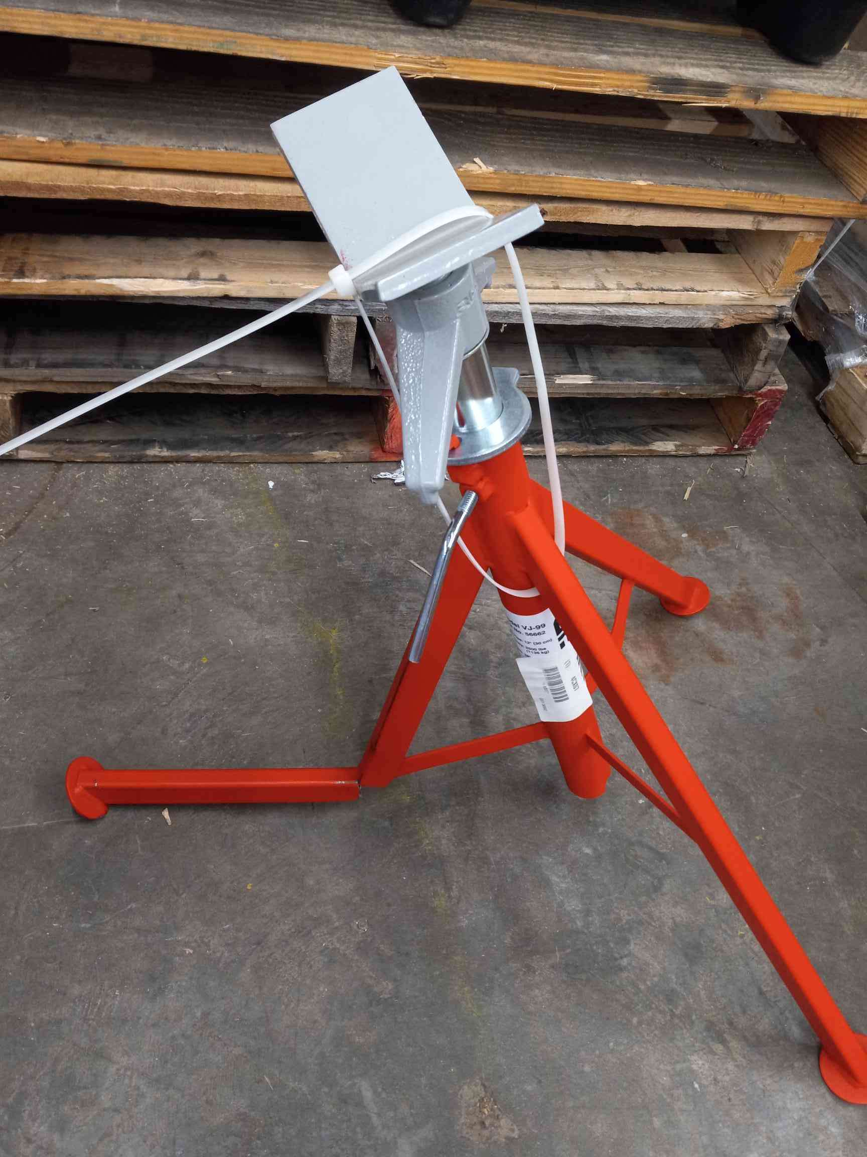Ridgid 56662 | VJ-99 | 4CX07 | V-Head Pipe Stand, 1/8 To 12 Inch