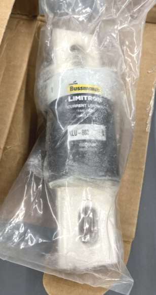 BUSSMANN KLU-800 Fuse, L Case, 800  Fuse Amps, 600 VAC, 8.625 Inch Length, Melamine Body Material, Packaged Product, Product In Stock