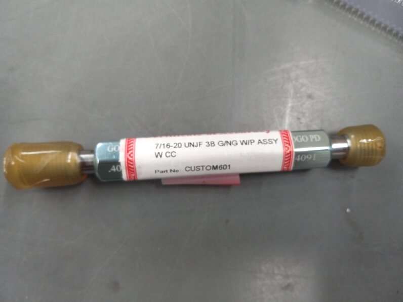 VERMONT GAGE 301153040 Taper lock Thread Plug Gage, 5.125 Inch Overall Length, 3/4-16 Thread Size, UNF Type, Front View, Product In Stock