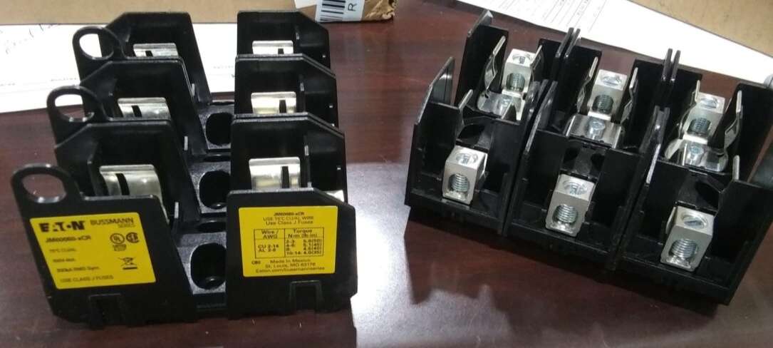BUSSMANN JM60060-3CR Fuse Block, 60A, Box Lug, 3.7 Inch Length, 3 Poles, 14 to 2 AWG, For Use LPJ, JKS, Thermoplastic Material, In Stock