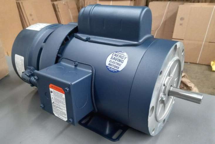LEESON 114167.00 Brake Motor, TEFC, 3/4 HP, 60 Hz, 1725 RPM, 115/208 To 230V AC, B Class Insulation, Product In Stock, Front View