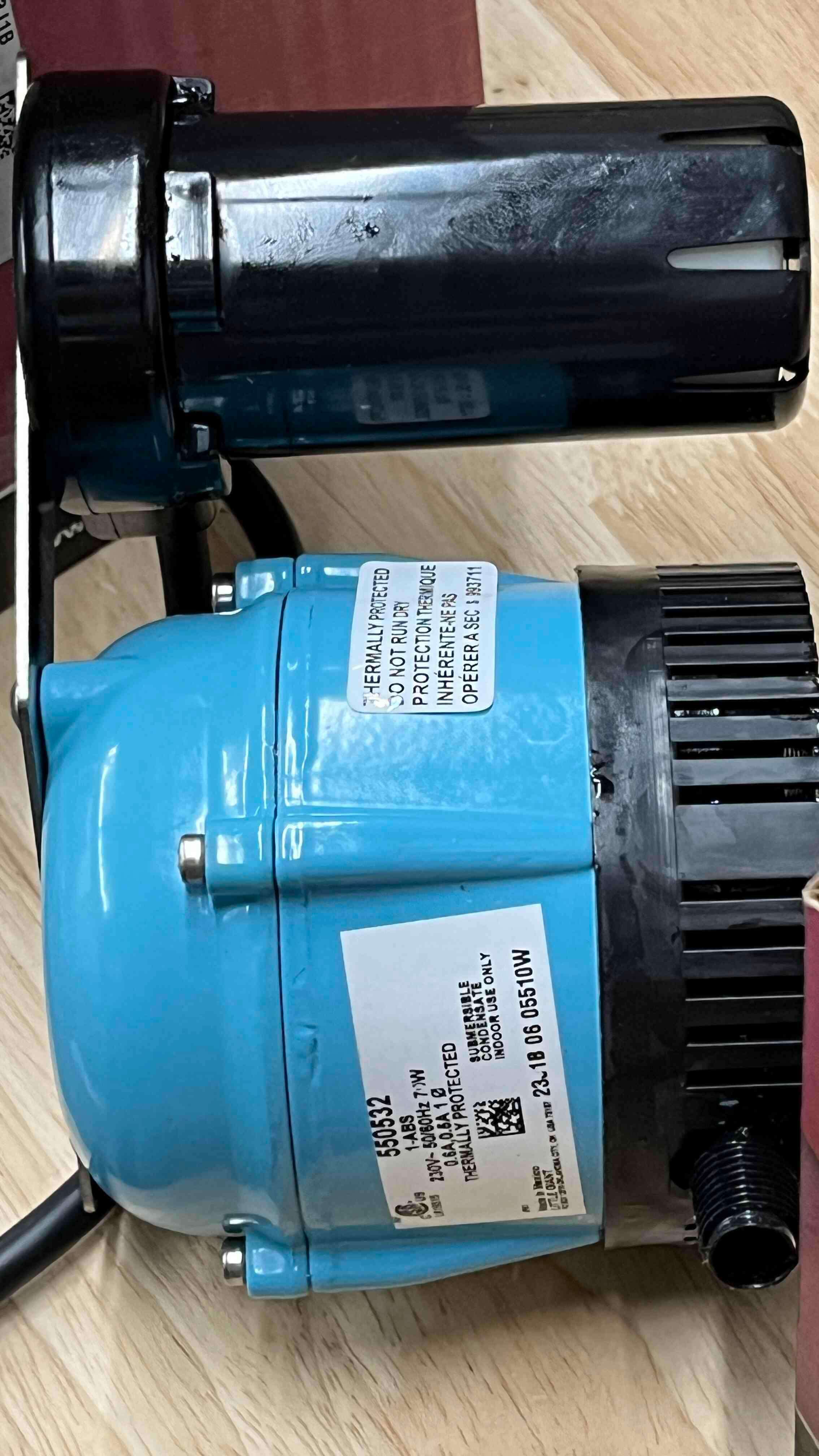 LITTLE GIANT PUMPS 550532, Condensate Removal Pump, Cord Length 11 ft, Full Load Watts 70 , Side View, Max Fluid Temperature 120 °F