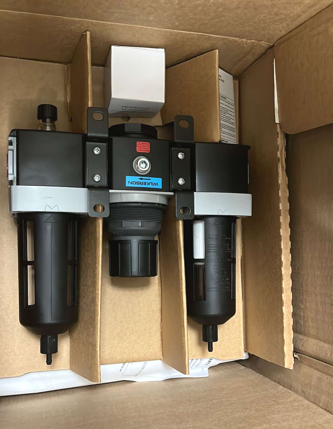 WILKERSON C28-04-FKG0B Filter/Regulator/Lubricator, 1/2 in NPT, 90 cfm, 150 psi Max Op. Pressure, 5 micron, Manual Drain Type, Product In Stock 