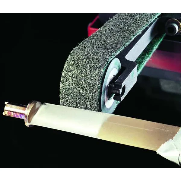 3M 7000120565 Sanding Belt, 1 Inch W, 42 Inch L, Non-Woven, Aluminum Oxide, Medium, Maroon | CY6VBY