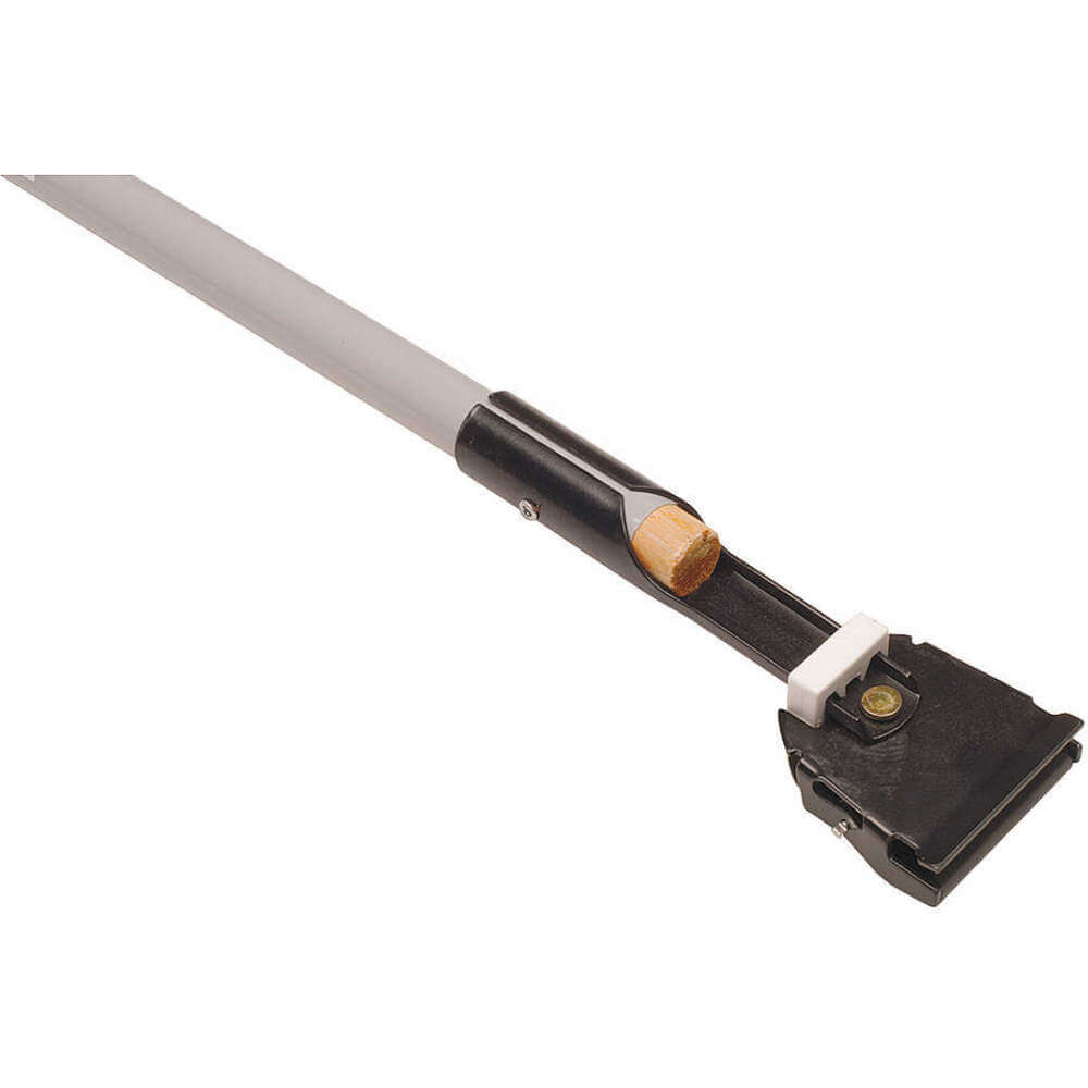 RUBBERMAID FGM136000000