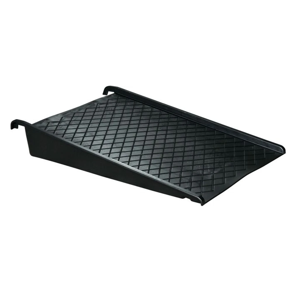 EAGLE 1689B Spill Containment Ramp Without Drain Pe Black | AC6NJZ 35U086