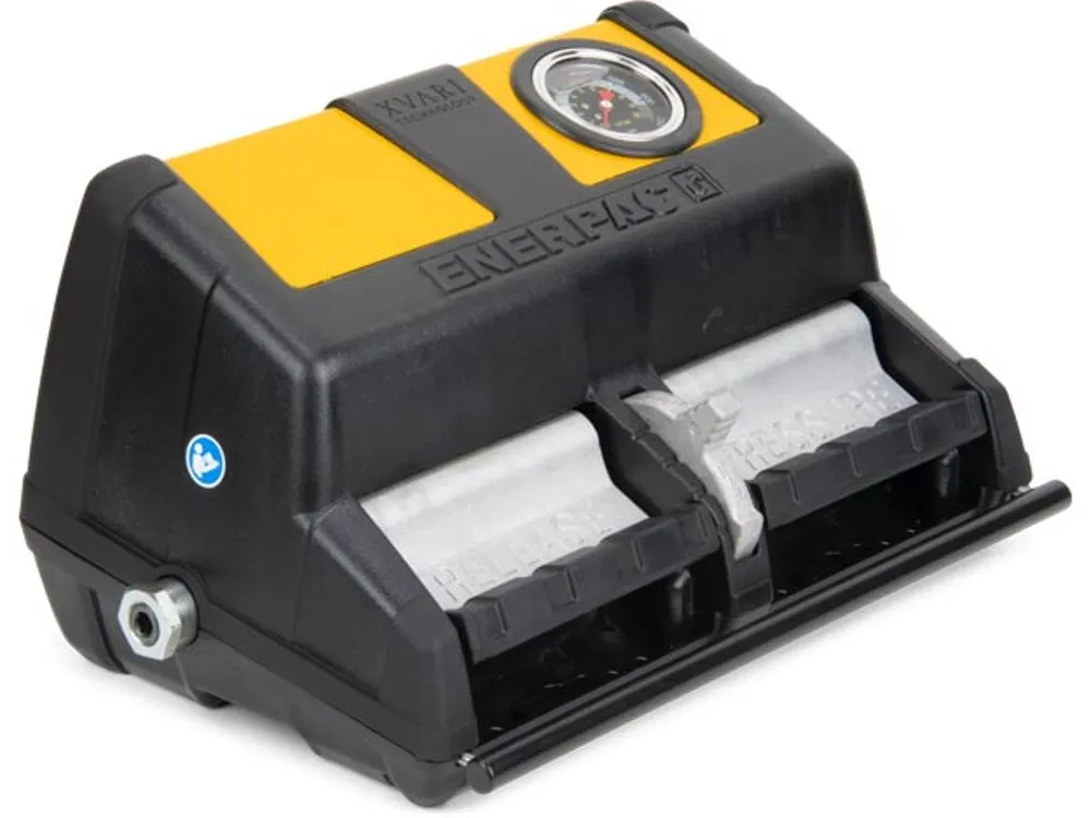 ENERPAC XA12G Air Driven Hydraulic Pump, 3/3 Valve, 122 Inch Cu. Capacity Usable Oil | AA8KUL 18Y555