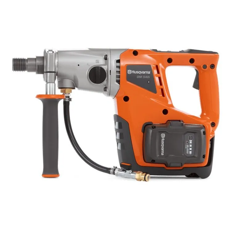 Battery Handhel Drill Motor 540I, 2X Bli300 + Qc500, Us