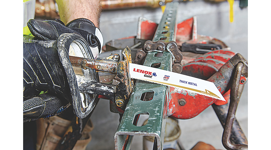 LENOX Gold Power Arc Reciprocating Saw Blades – 9-inch, 6 TPI, 5-Pack – Cuts Wood & Nail-Embedded Wood – Titanium Nitride Coating – 2X Longer Life