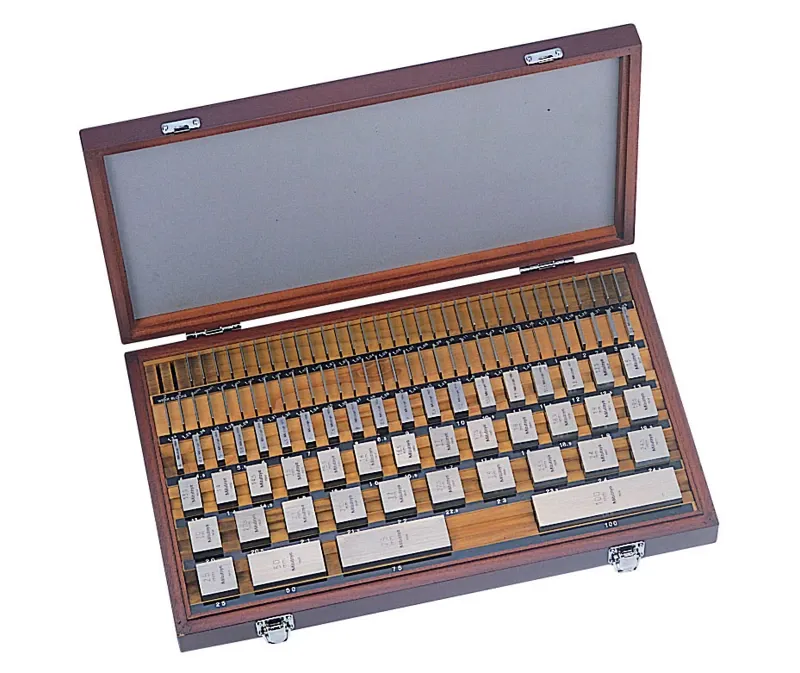 MITUTOYO 516-438-16