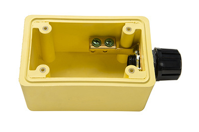 PASS AND SEYMOUR FD1-1 Watertight Single Receptacle Box, Deep Yellow, 1/2 Inch NPT Opening | CH4MWC