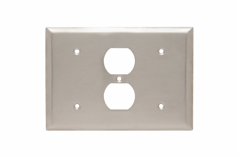PASS AND SEYMOUR SS14814 Combination Opening Wall Plate, 1 Duplex Receptacle, 3 Gang | CH4BPR