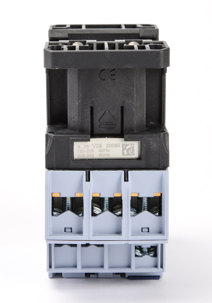 WEG CWB32-11-30V24 5