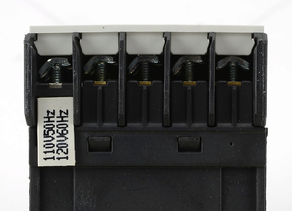 WEG CWC016-10-30V18 4