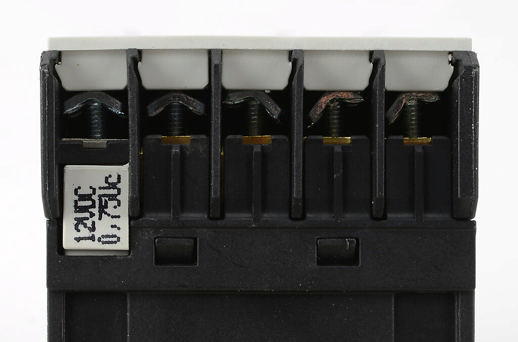 WEG CWC09-00-22R02 4